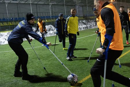 tagreuters.com2024binary_LYNXNPEK3A0B0-VIEWIMAGE