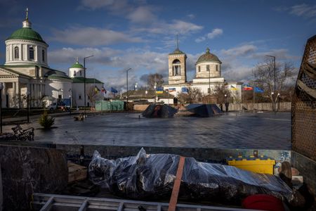 tagreuters.com2024binary_LYNXNPEK3A0BA-VIEWIMAGE