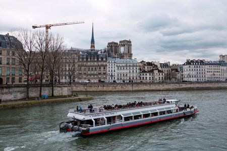 tagreuters.com2024binary_LYNXNPEK3B0I5-VIEWIMAGE