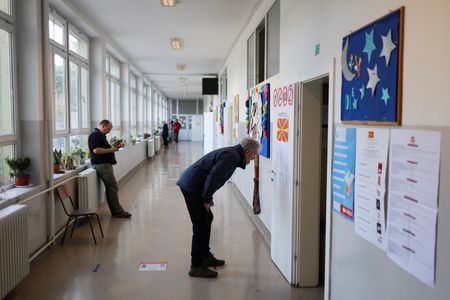 tagreuters.com2024binary_LYNXNPEK3N0DN-VIEWIMAGE