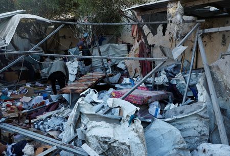 tagreuters.com2024binary_LYNXNPEKB40IR-VIEWIMAGE