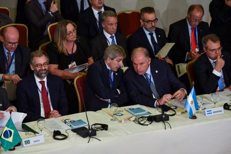 tagreuters.com2024binary_LYNXNPEKB40NX-VIEWIMAGE