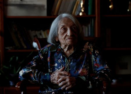 tagreuters.com2025binary_LYNXMPEL0106S-VIEWIMAGE