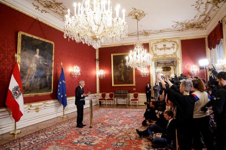 tagreuters.com2025binary_LYNXMPEL050FT-VIEWIMAGE