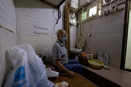 tagreuters.com2025binary_LYNXMPEL050UC-VIEWIMAGE