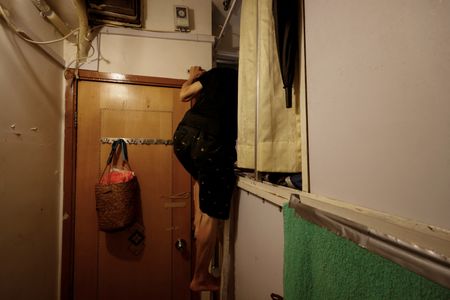 tagreuters.com2025binary_LYNXMPEL050V9-VIEWIMAGE