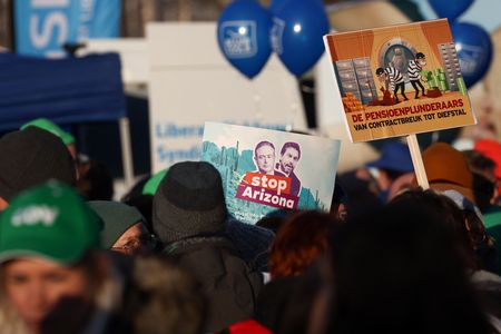 tagreuters.com2025binary_LYNXMPEL0C09F-VIEWIMAGE