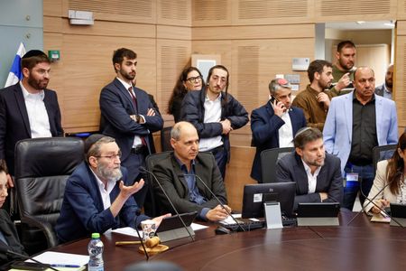 tagreuters.com2025binary_LYNXMPEL0C0FF-VIEWIMAGE