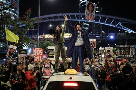 tagreuters.com2025binary_LYNXMPEL0C0R2-VIEWIMAGE