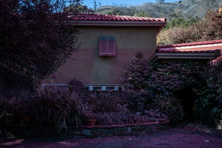 tagreuters.com2025binary_LYNXMPEL0C0RG-VIEWIMAGE