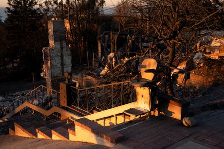 tagreuters.com2025binary_LYNXMPEL0D0UF-VIEWIMAGE