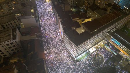 tagreuters.com2025binary_LYNXMPEL0G0X3-VIEWIMAGE