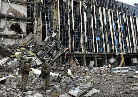 tagreuters.com2025binary_LYNXMPEL130IU-VIEWIMAGE