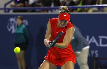 tagreuters.com2025binary_LYNXMPEL1708G-VIEWIMAGE