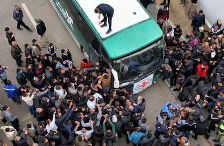 tagreuters.com2025binary_LYNXMPEL170A8-VIEWIMAGE