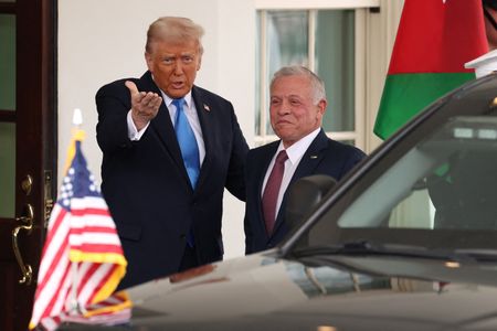 tagreuters.com2025binary_LYNXMPEL1A0O5-VIEWIMAGE