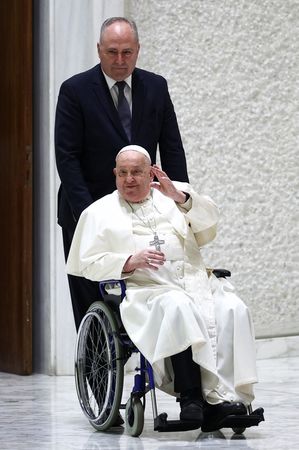 tagreuters.com2025binary_LYNXMPEL1B0AF-VIEWIMAGE