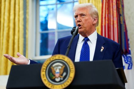 tagreuters.com2025binary_LYNXMPEL1C057-VIEWIMAGE