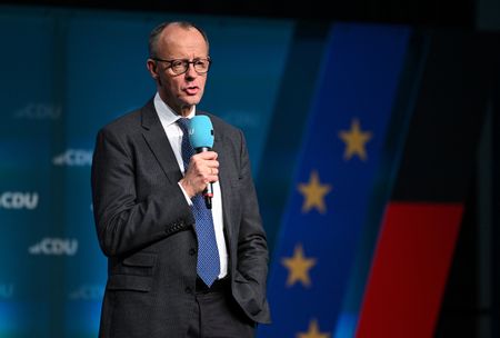 tagreuters.com2025binary_LYNXMPEL1C0F1-VIEWIMAGE