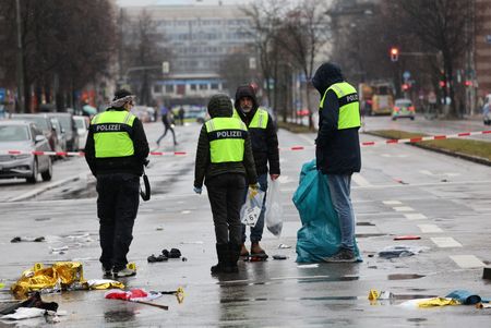 tagreuters.com2025binary_LYNXMPEL1C0SK-VIEWIMAGE