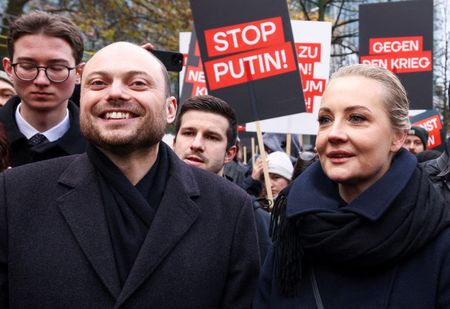 tagreuters.com2025binary_LYNXMPEL1D04U-VIEWIMAGE