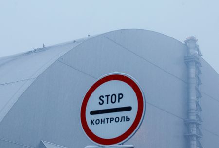 tagreuters.com2025binary_LYNXMPEL1D0QV-VIEWIMAGE