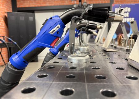 tagreuters.com2025binary_LYNXMPEL290F9-VIEWIMAGE