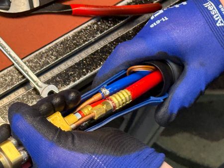 tagreuters.com2025binary_LYNXMPEL290FC-VIEWIMAGE