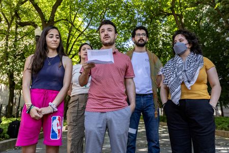 tagreuters.com2025binary_LYNXMPEL290NF-VIEWIMAGE