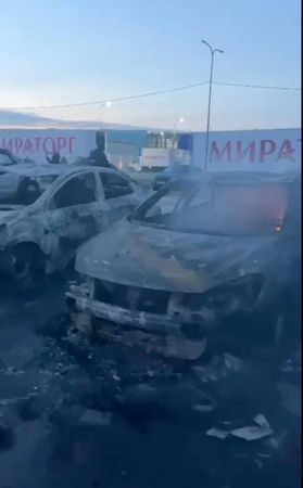 tagreuters.com2025binary_LYNXMPEL2A06D-VIEWIMAGE