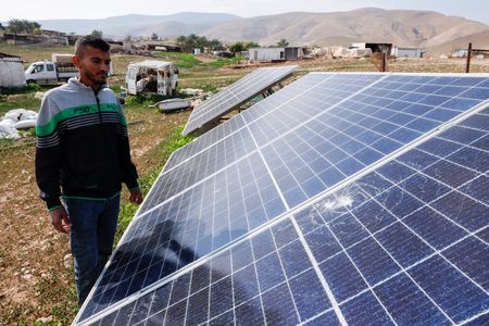 tagreuters.com2025binary_LYNXMPEL2A0ON-VIEWIMAGE