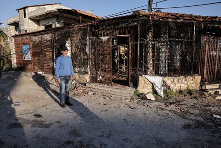 tagreuters.com2025binary_LYNXMPEL2D0NW-VIEWIMAGE