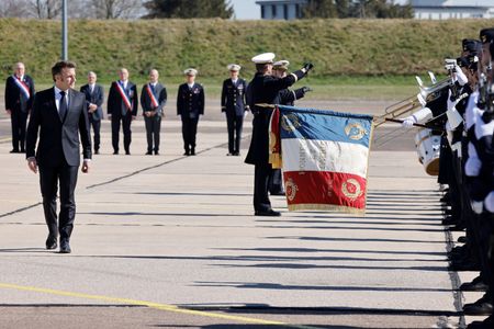 tagreuters.com2025binary_LYNXMPEL2H0U8-VIEWIMAGE