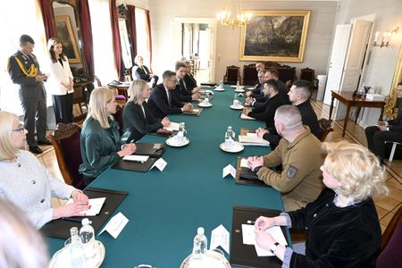 tagreuters.com2025binary_LYNXMPEL2I0F2-VIEWIMAGE