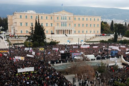 tagreuters.com2025binary_LYNXMPEL2J0A6-VIEWIMAGE