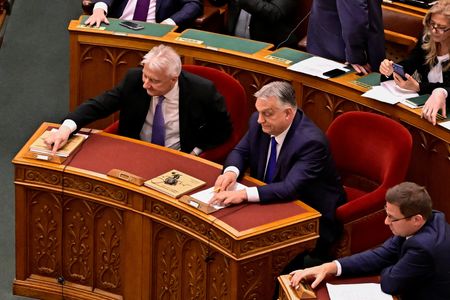 tagreuters.com2025binary_LYNXMPEL3D0PN-VIEWIMAGE