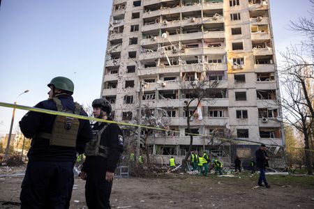 tagreuters.com2025binary_LYNXMPEL3H04G-VIEWIMAGE