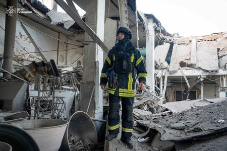 tagreuters.com2025binary_LYNXMPEL3H07G-VIEWIMAGE