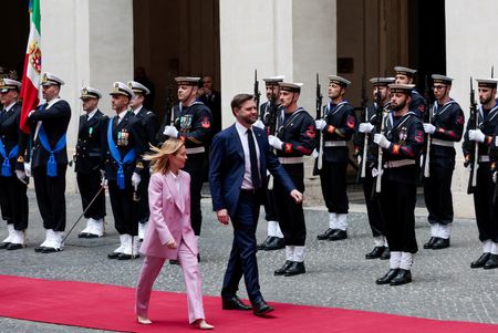 tagreuters.com2025binary_LYNXMPEL3H0AZ-VIEWIMAGE