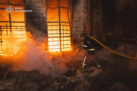 tagreuters.com2025binary_LYNXMPEL3M084-VIEWIMAGE