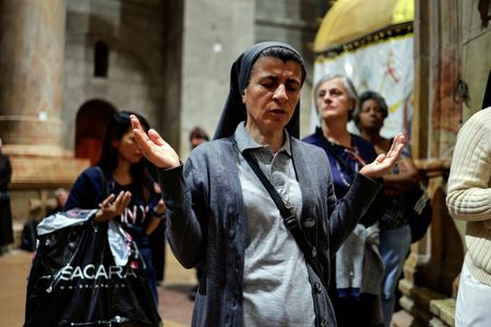 tagreuters.com2025binary_LYNXMPEL3M0PB-VIEWIMAGE