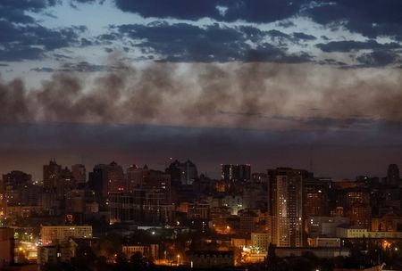 tagreuters.com2025binary_LYNXMPEL3N053-VIEWIMAGE