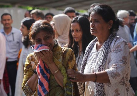 tagreuters.com2025binary_LYNXMPEL3N0B4-VIEWIMAGE