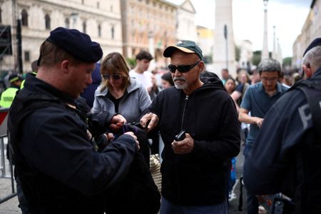 tagreuters.com2025binary_LYNXMPEL3N0VI-VIEWIMAGE