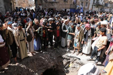 tagreuters.com2025binary_LYNXMPEL3O02M-VIEWIMAGE