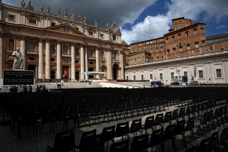 tagreuters.com2025binary_LYNXMPEL3O0OD-VIEWIMAGE