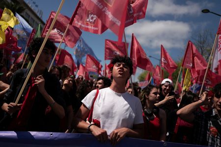 tagreuters.com2025binary_LYNXMPEL3O0VB-VIEWIMAGE