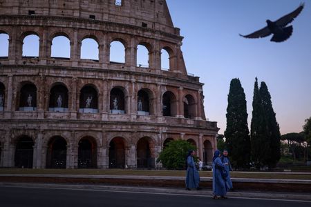 tagreuters.com2025binary_LYNXMPEL3R0U1-VIEWIMAGE