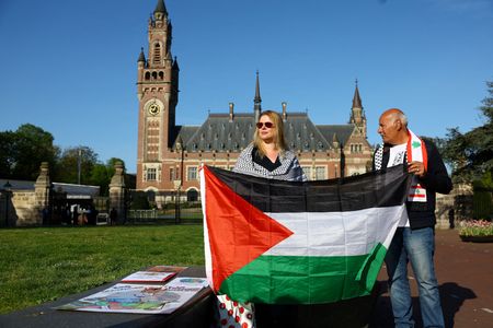 tagreuters.com2025binary_LYNXMPEL3T0L3-VIEWIMAGE