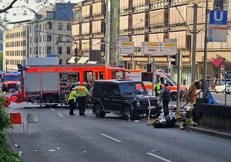 tagreuters.com2025binary_LYNXMPEL410VT-VIEWIMAGE